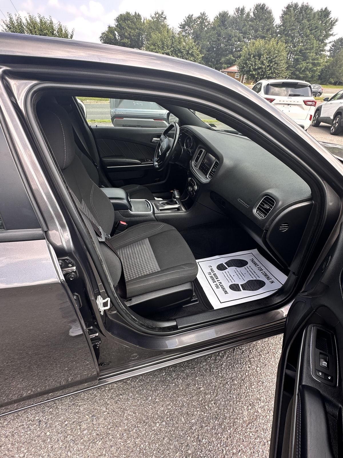 Dodge Charger SXT RWD 2023