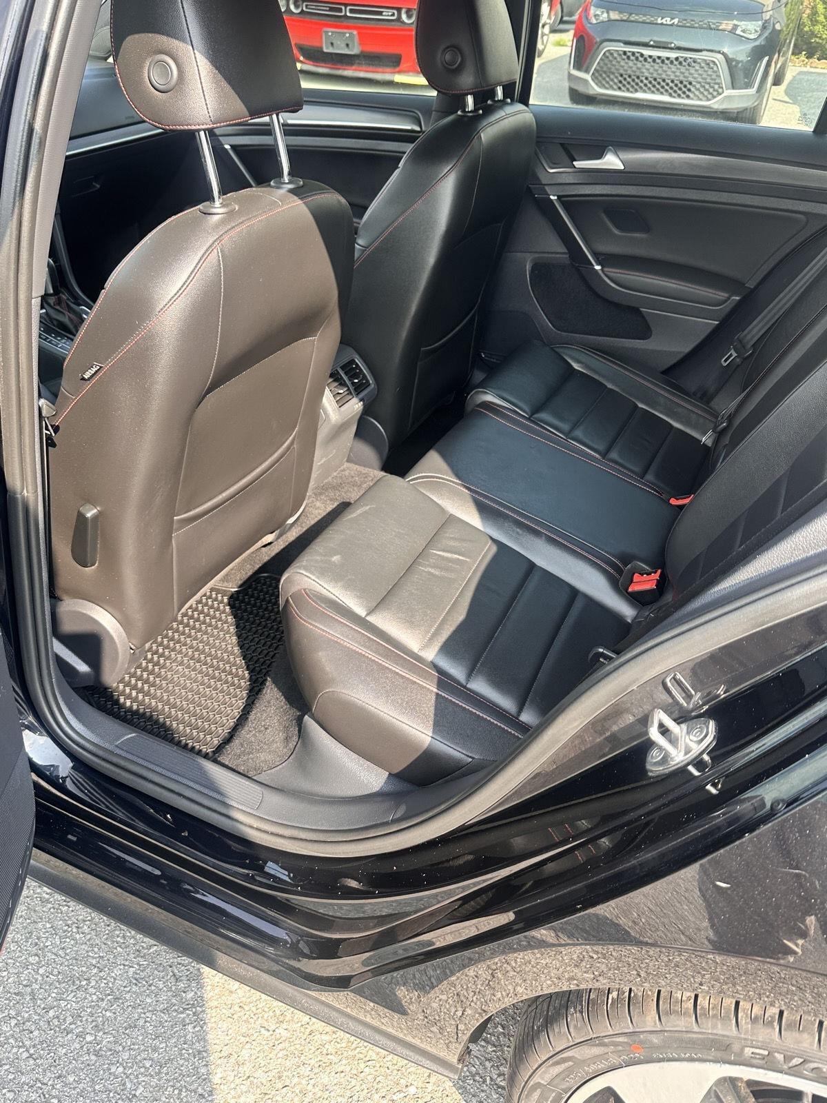 Volkswagen Golf GTI 2.0T Autobahn DSG 2020