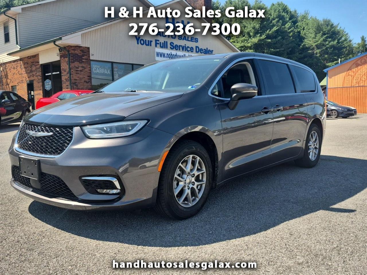 2023 Chrysler Pacifica Touring L FWD