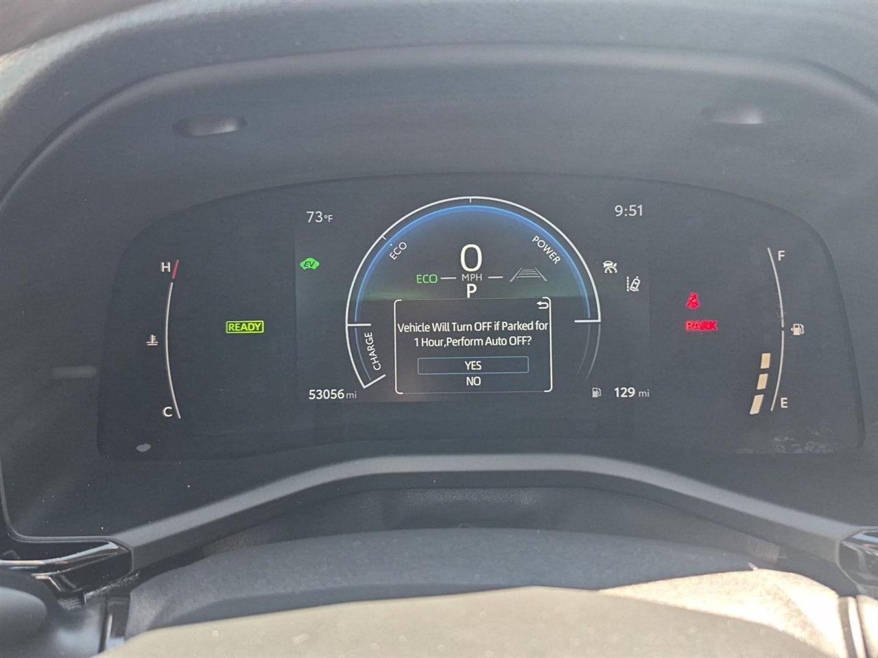Toyota Camry XLE (Natl) 2025