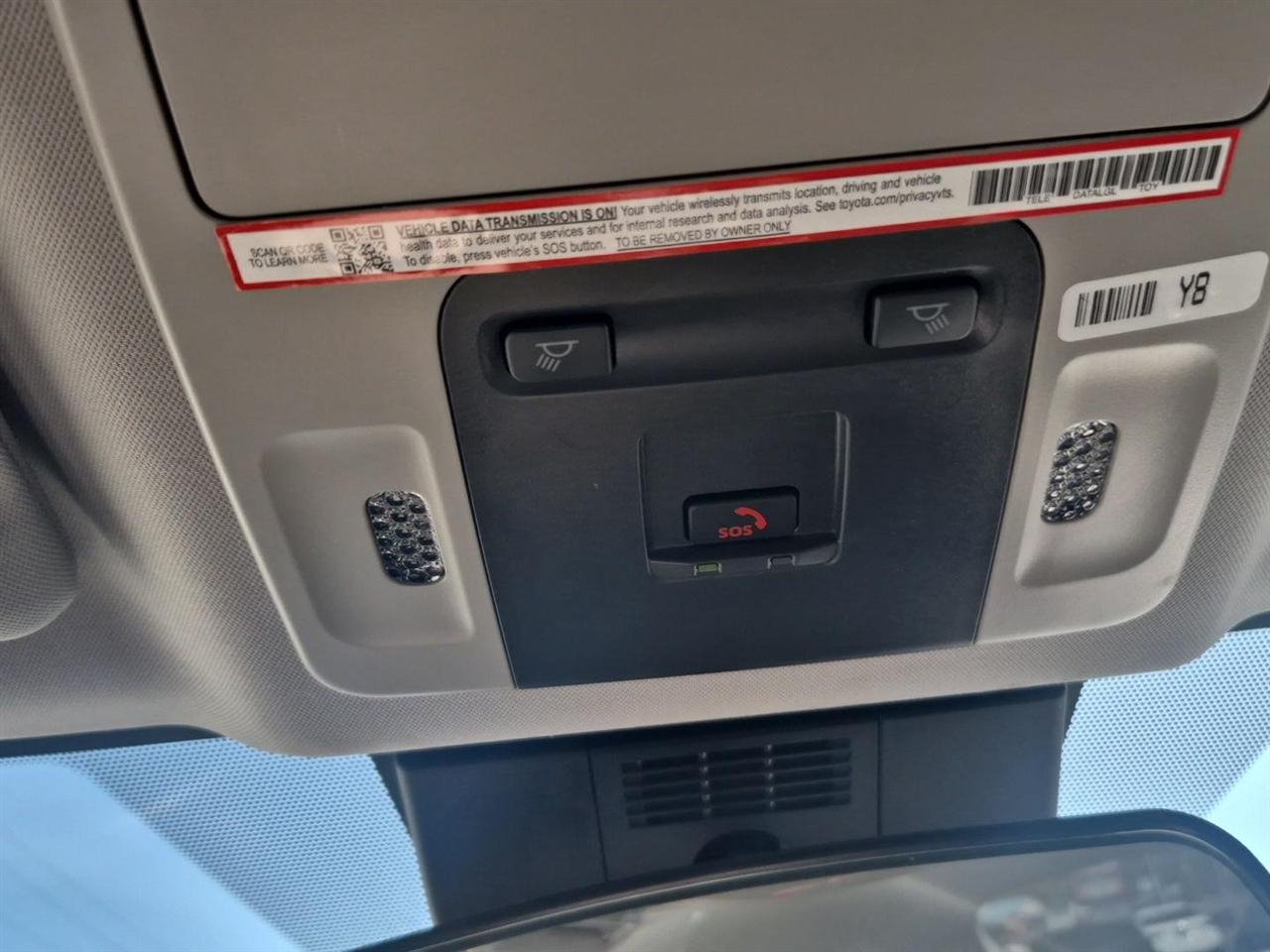 Toyota Camry XLE (Natl) 2025