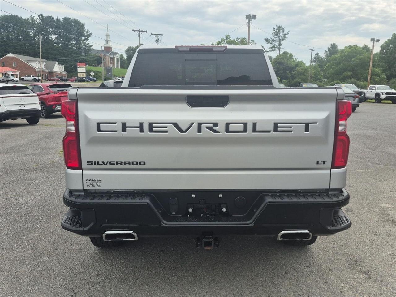 Chevrolet Silverado 1500 4WD Crew Cab 147" LT Trail Boss 2021