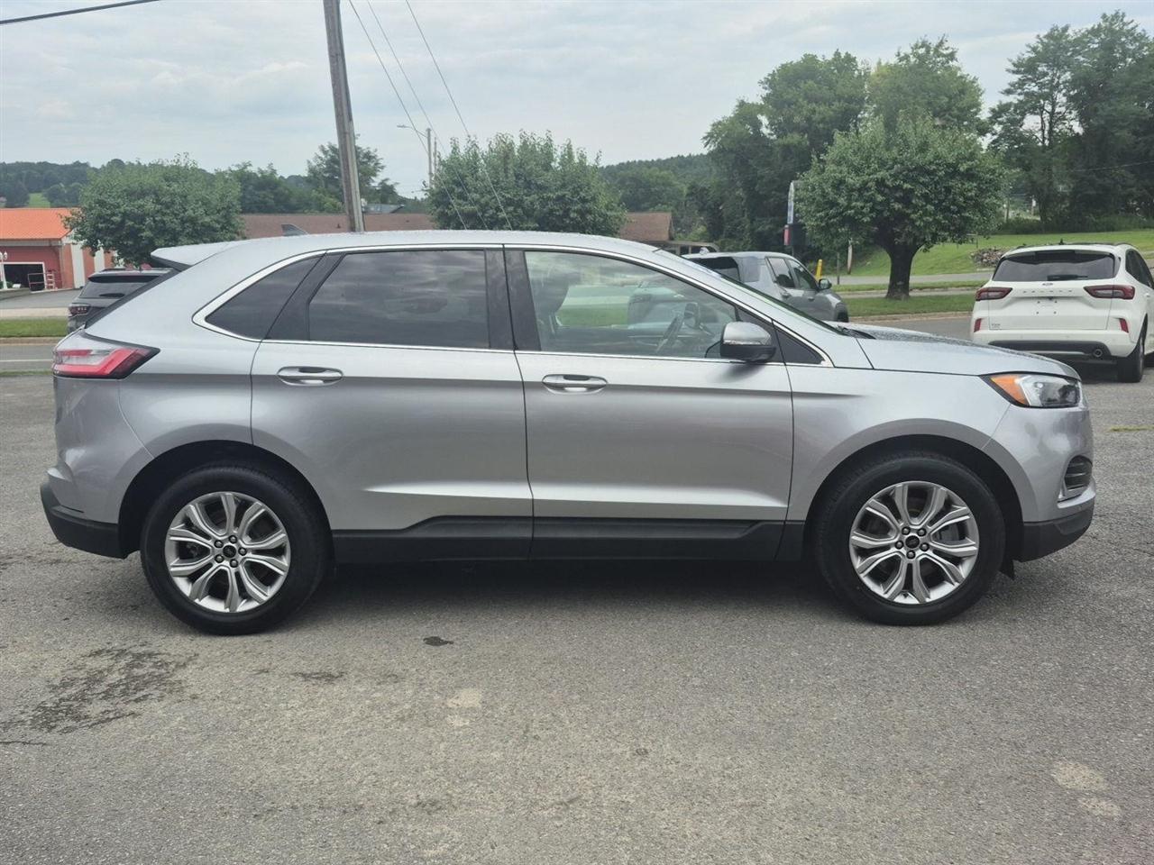Ford Edge Titanium AWD 2024