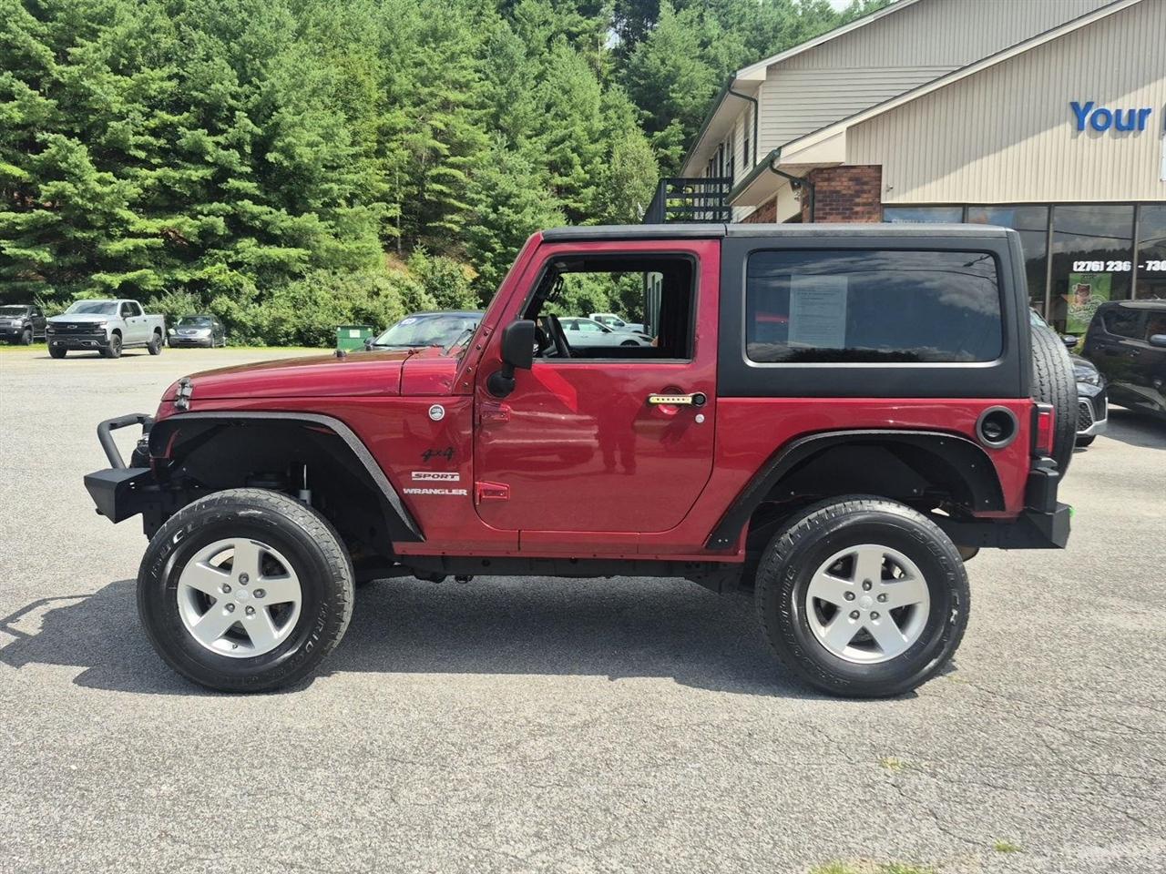 Jeep Wrangler 4WD 2dr Sport 2012