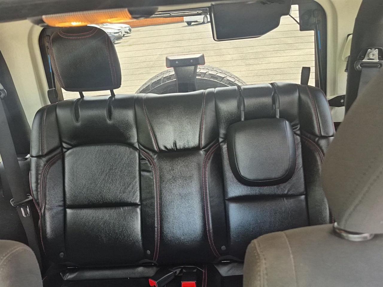 Jeep Wrangler 4WD 2dr Sport 2012