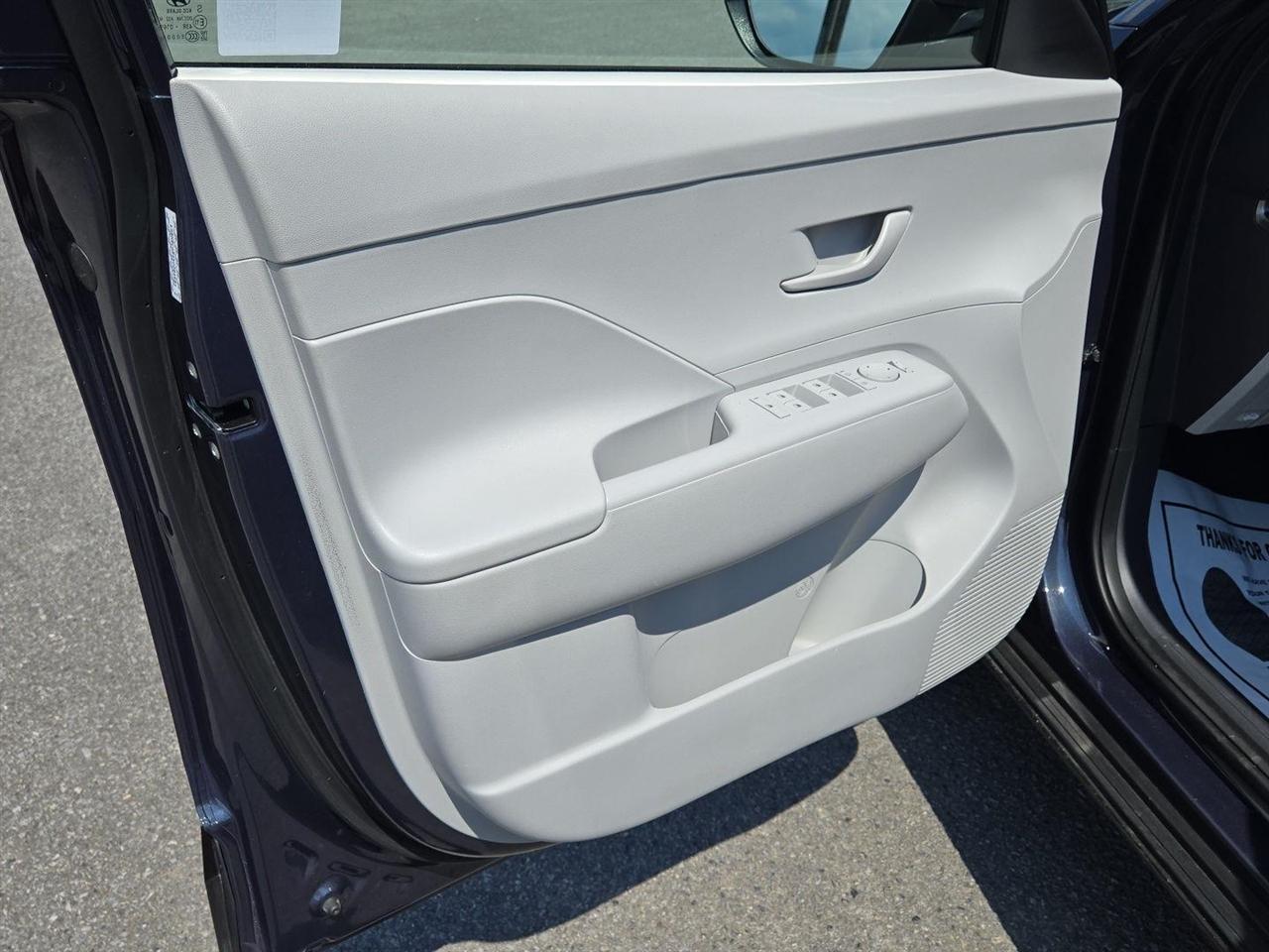 Hyundai Kona SEL AWD 2025
