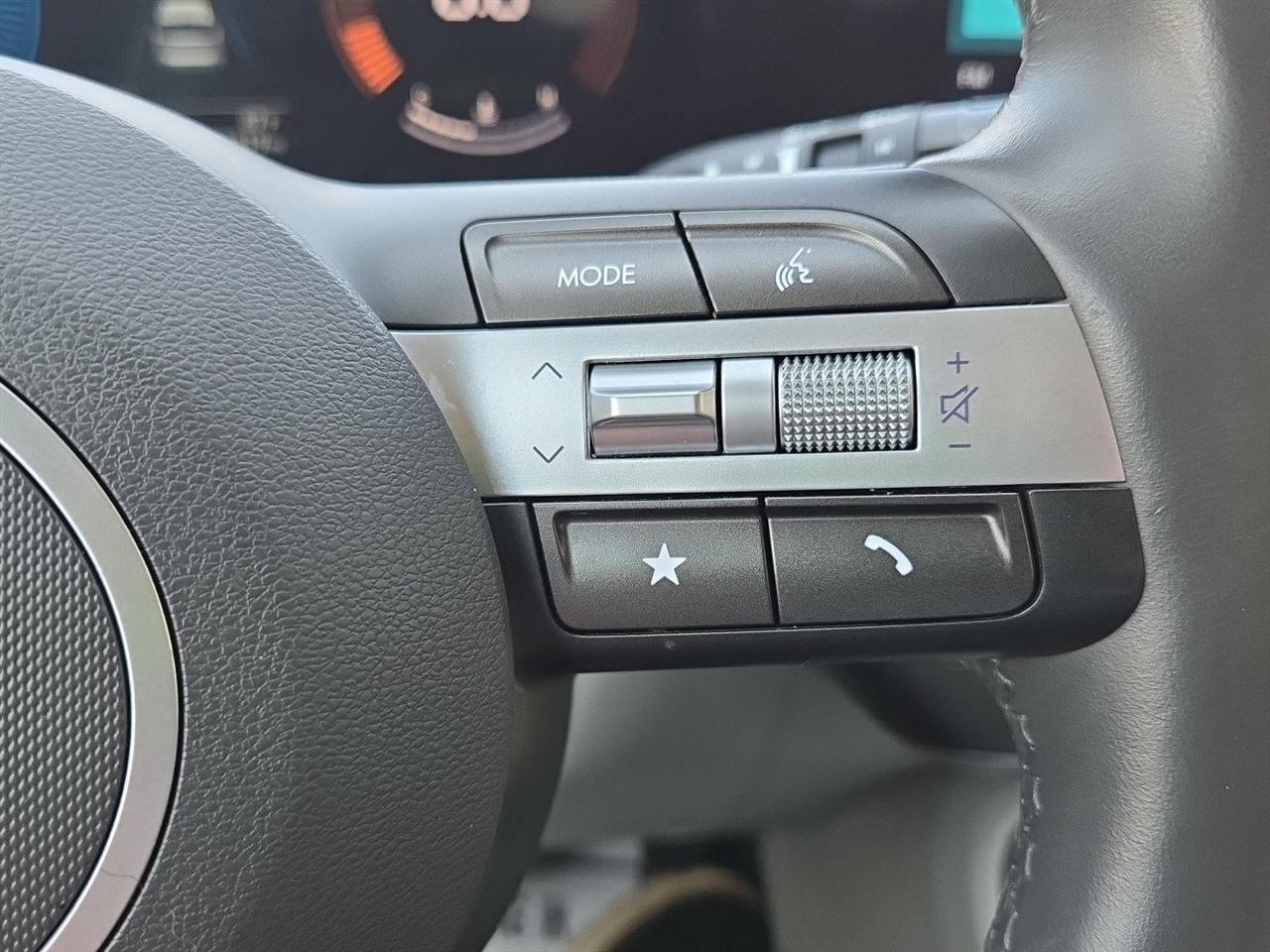 Hyundai Kona SEL AWD 2025