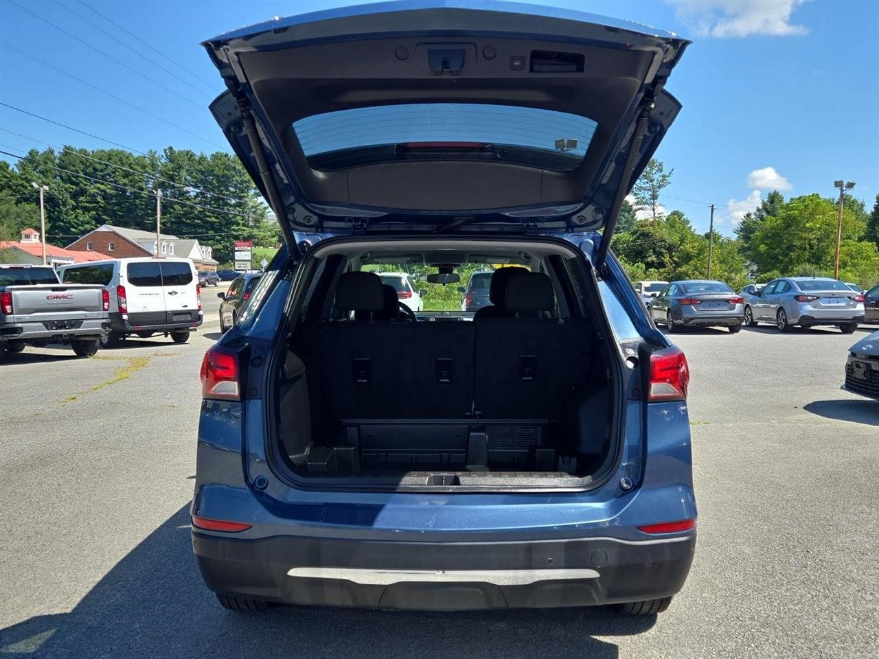 Chevrolet Equinox AWD 4dr LT w/1LT 2024