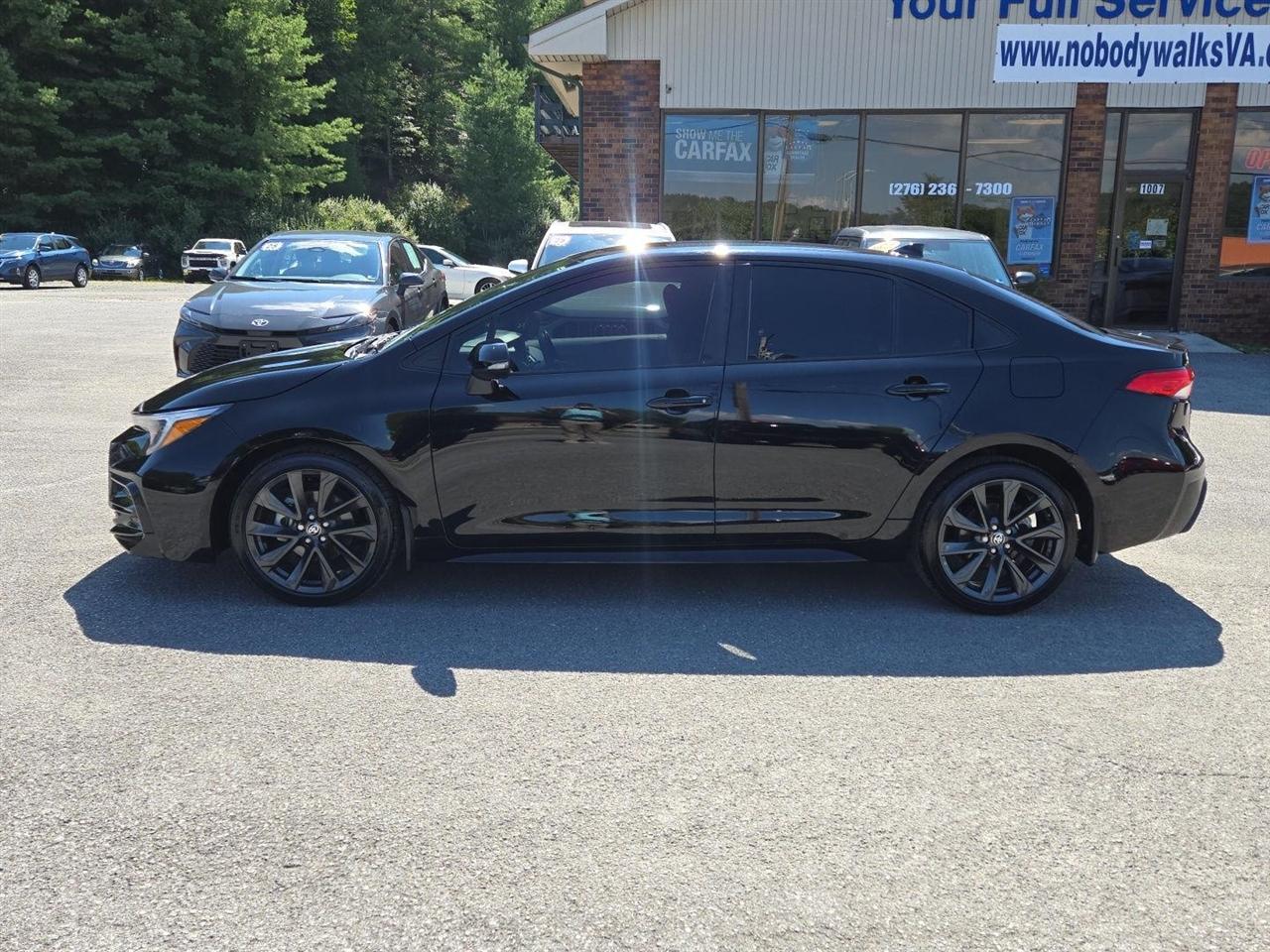 Toyota Corolla SE CVT (Natl) 2025