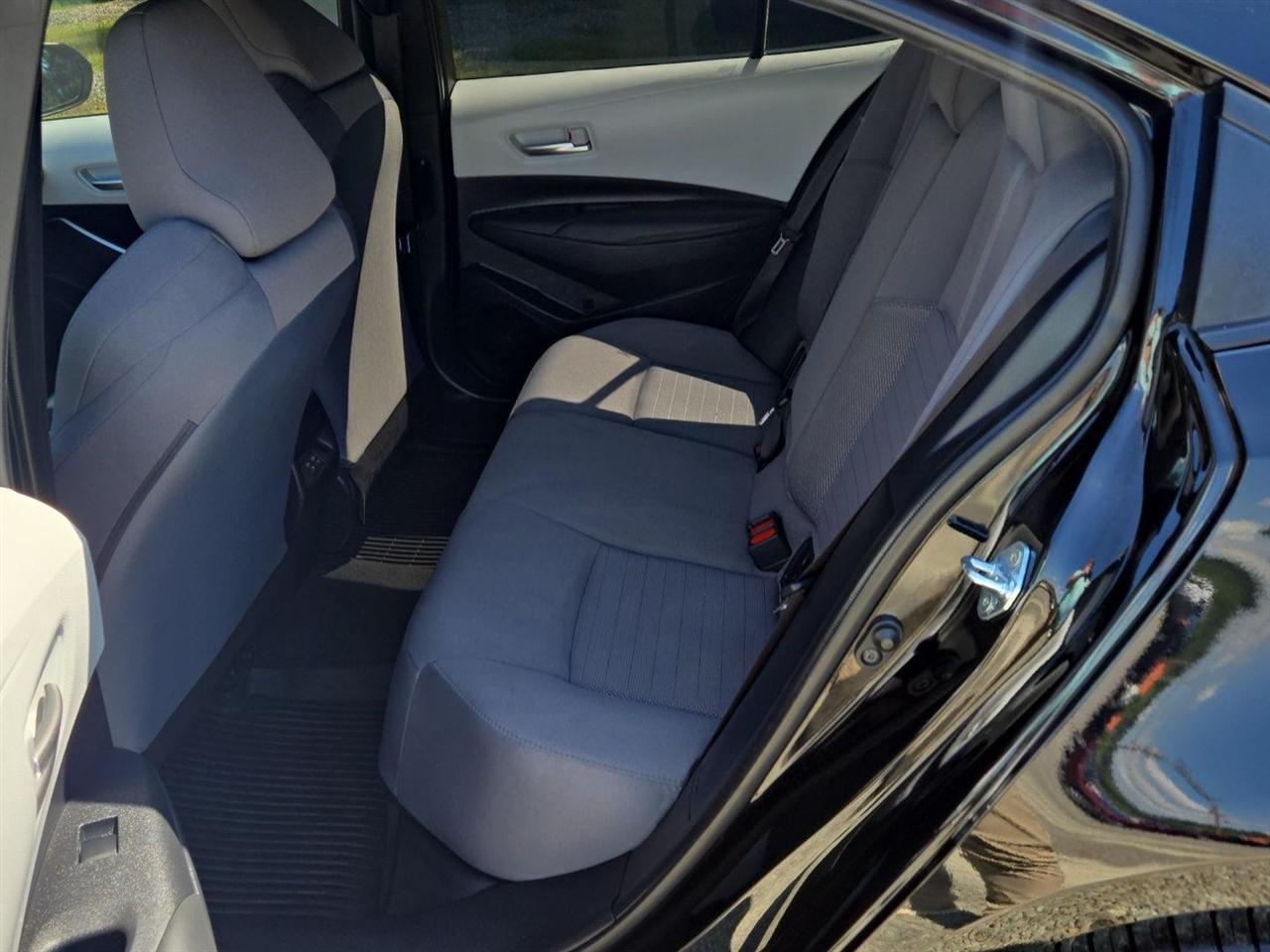 Toyota Corolla SE CVT (Natl) 2025