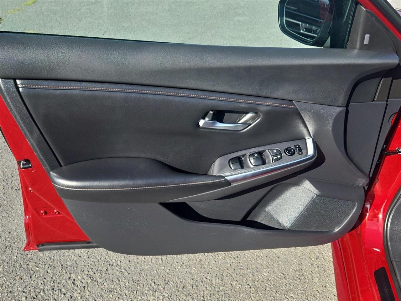 Nissan Sentra SR CVT 2021