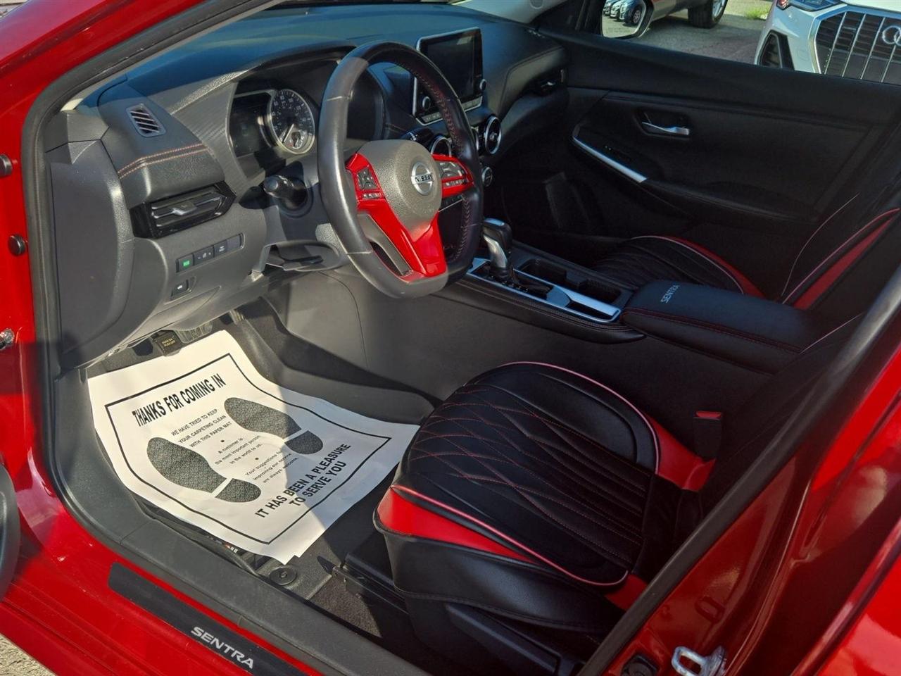 Nissan Sentra SR CVT 2021