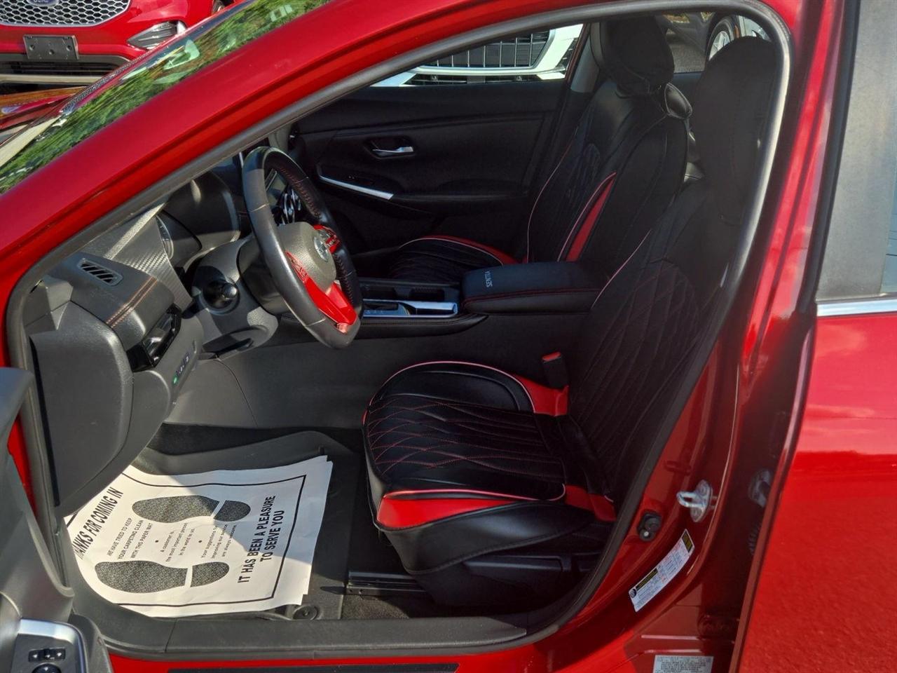 Nissan Sentra SR CVT 2021