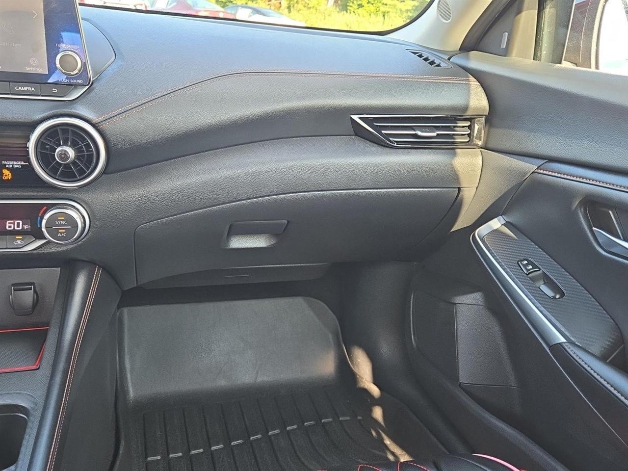 Nissan Sentra SR CVT 2021