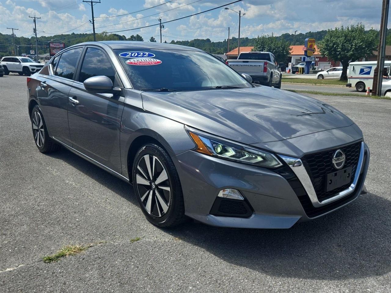 Nissan Altima 2.5 SV Sedan 2022