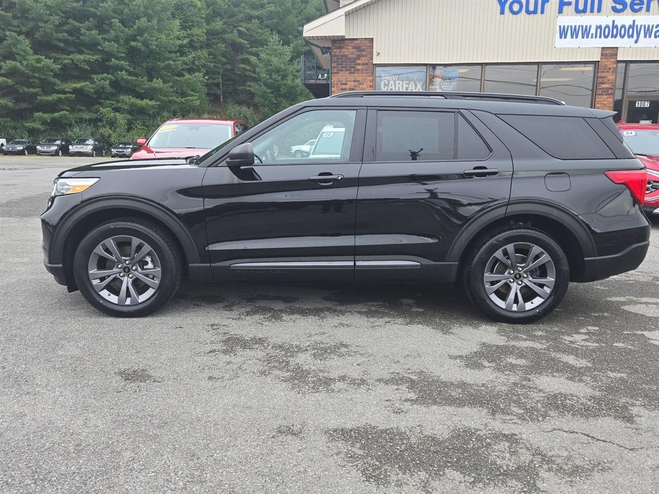 Ford Explorer XLT 4WD 2021