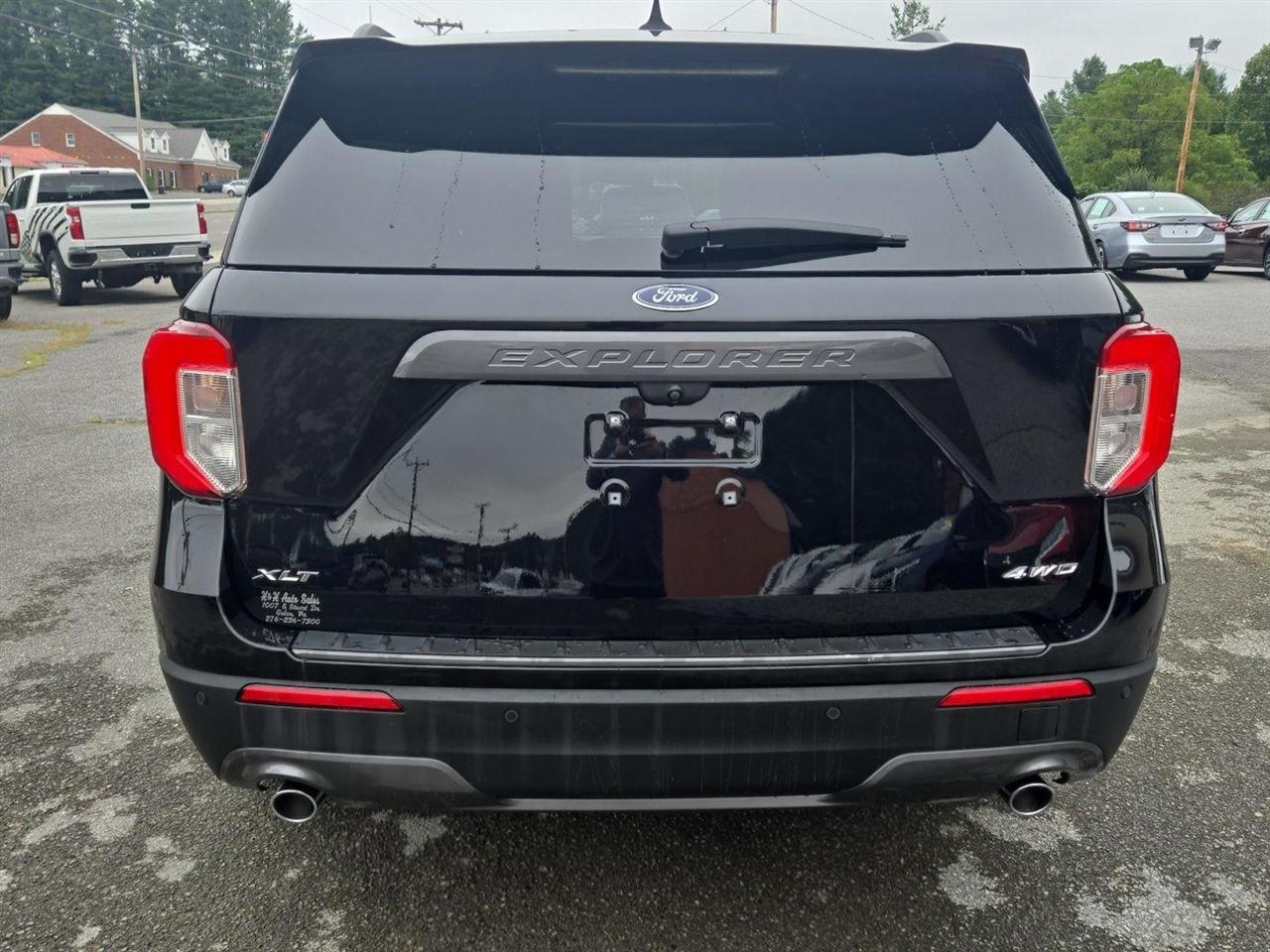 Ford Explorer XLT 4WD 2021