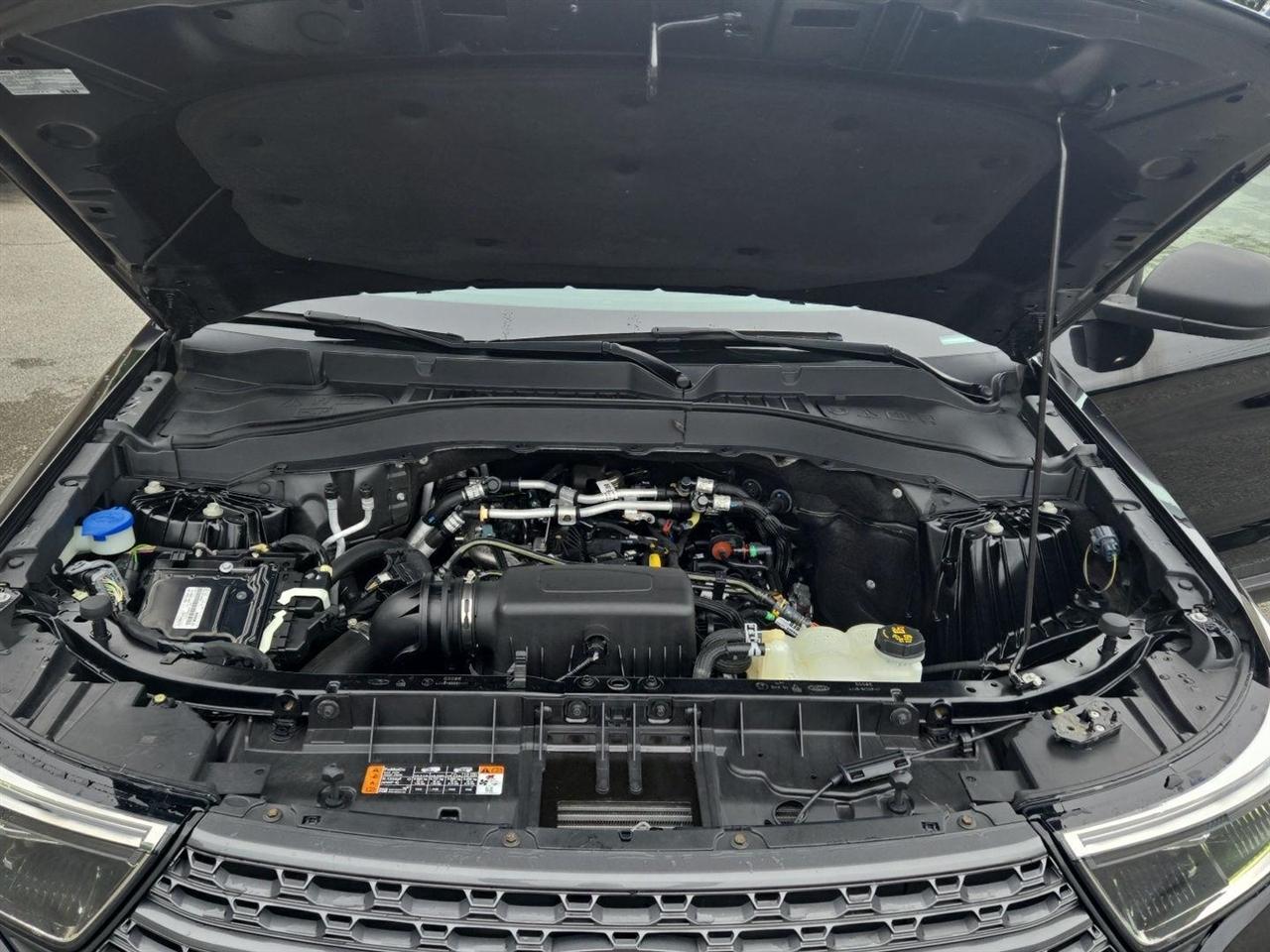 Ford Explorer XLT 4WD 2021