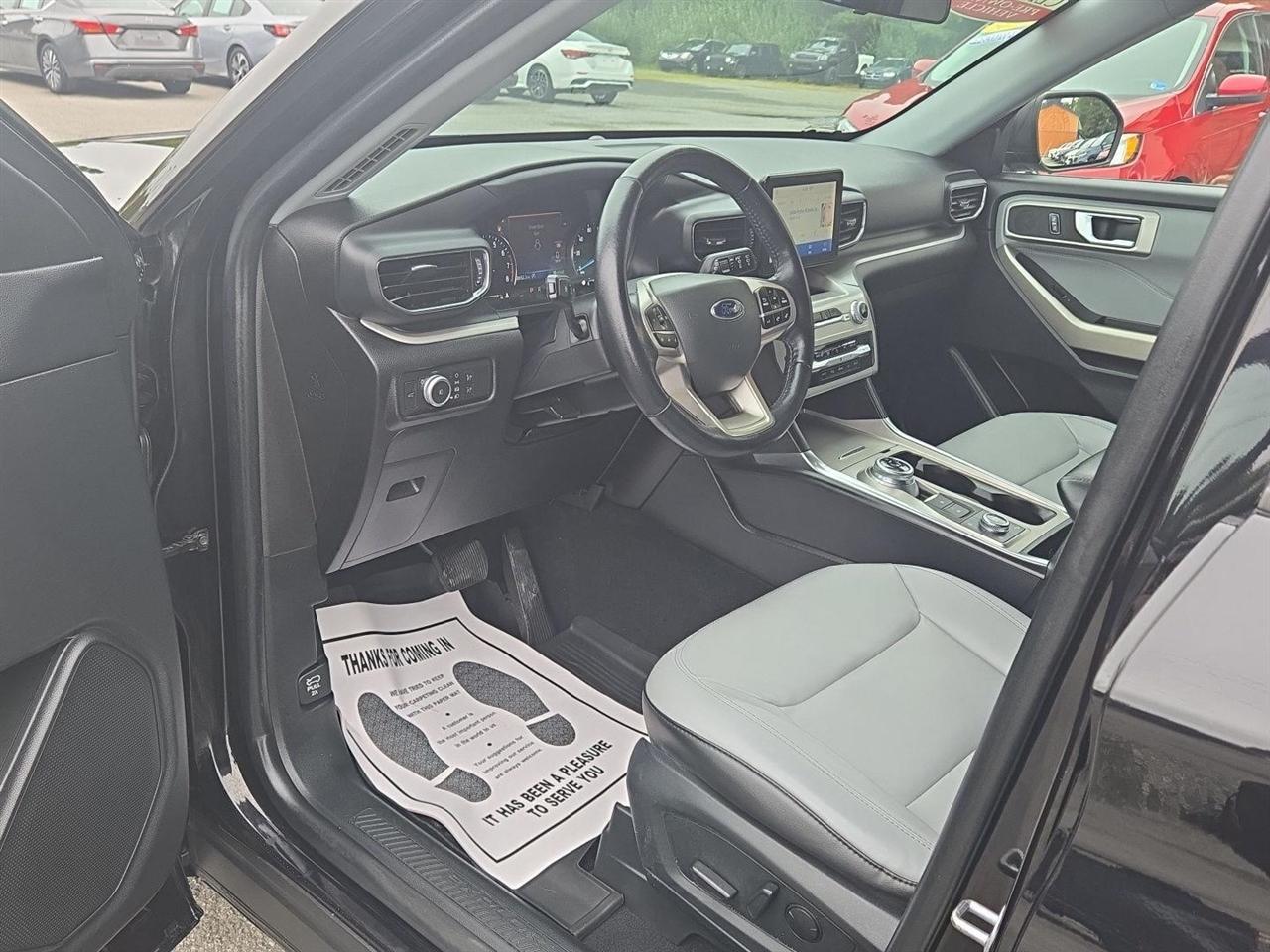 Ford Explorer XLT 4WD 2021
