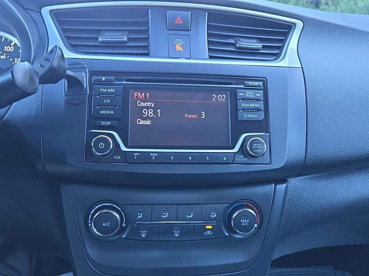 Nissan Sentra S CVT 2018