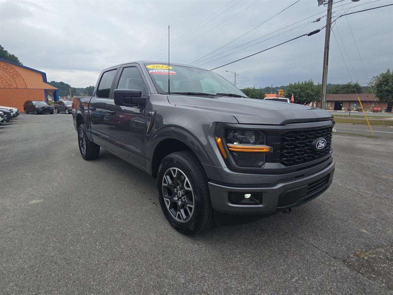 Ford F-150 STX 4WD SuperCrew 5.5' Box 2024