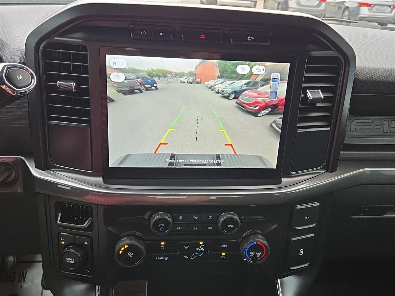 Ford F-150 STX 4WD SuperCrew 5.5' Box 2024