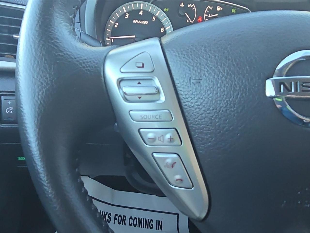 Nissan Sentra 4dr Sdn I4 CVT SR 2014