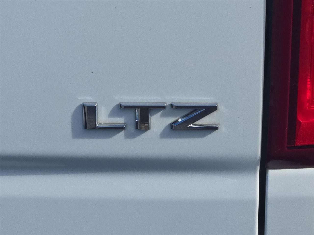 Chevrolet Silverado 1500 LTD 4WD Crew Cab 147" LTZ 2022