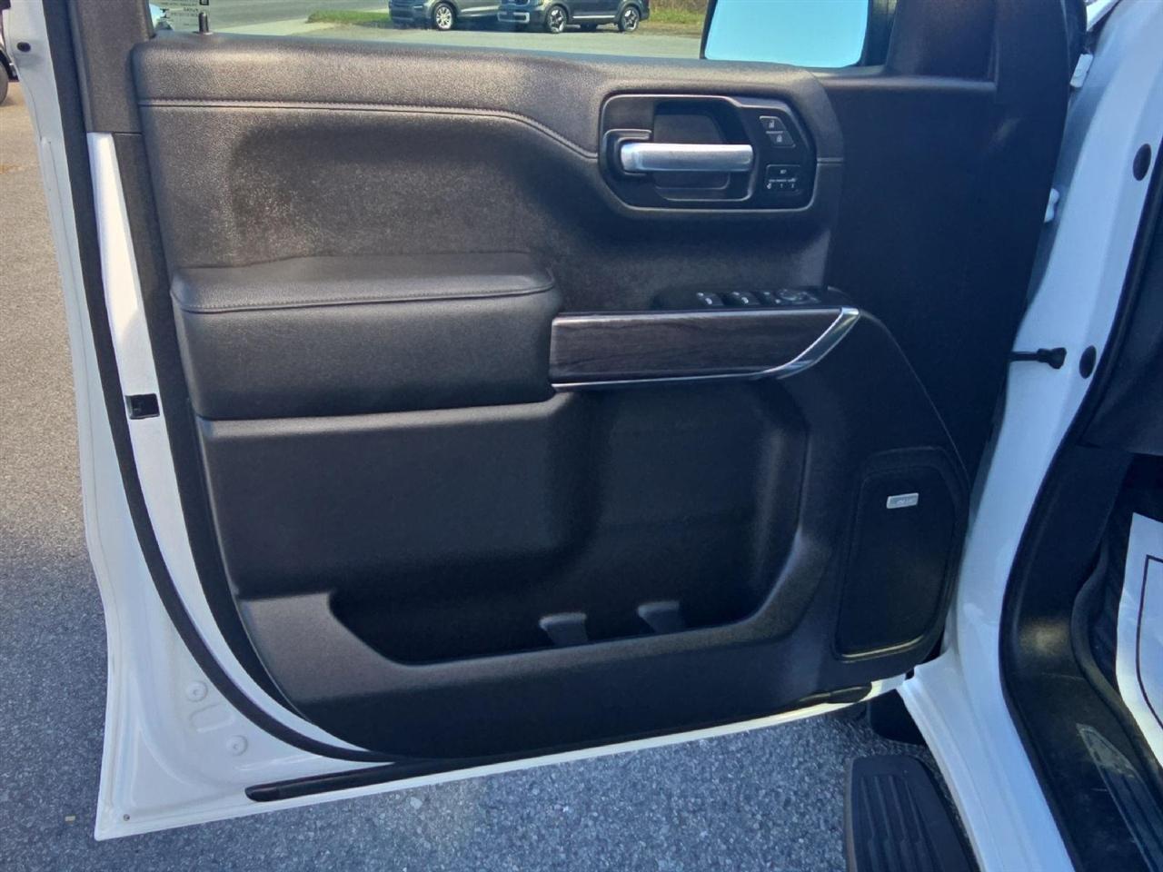Chevrolet Silverado 1500 LTD 4WD Crew Cab 147" LTZ 2022