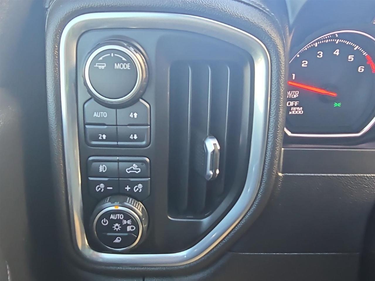 Chevrolet Silverado 1500 LTD 4WD Crew Cab 147" LTZ 2022