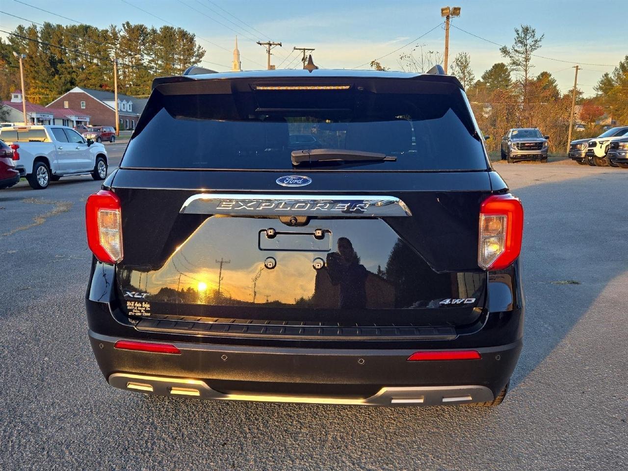 Ford Explorer XLT 4WD 2022