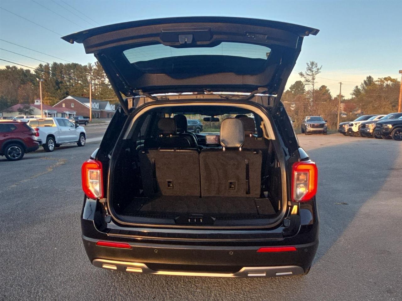 Ford Explorer XLT 4WD 2022