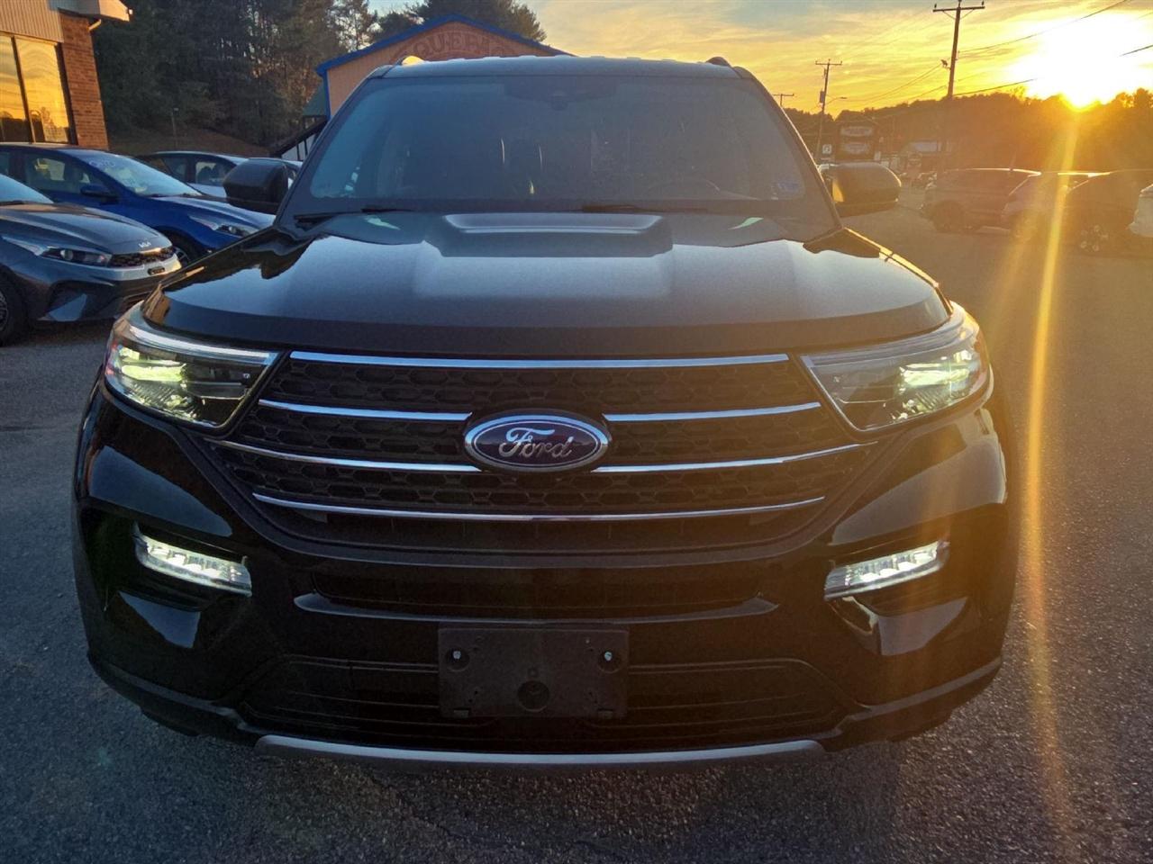 Ford Explorer XLT 4WD 2022