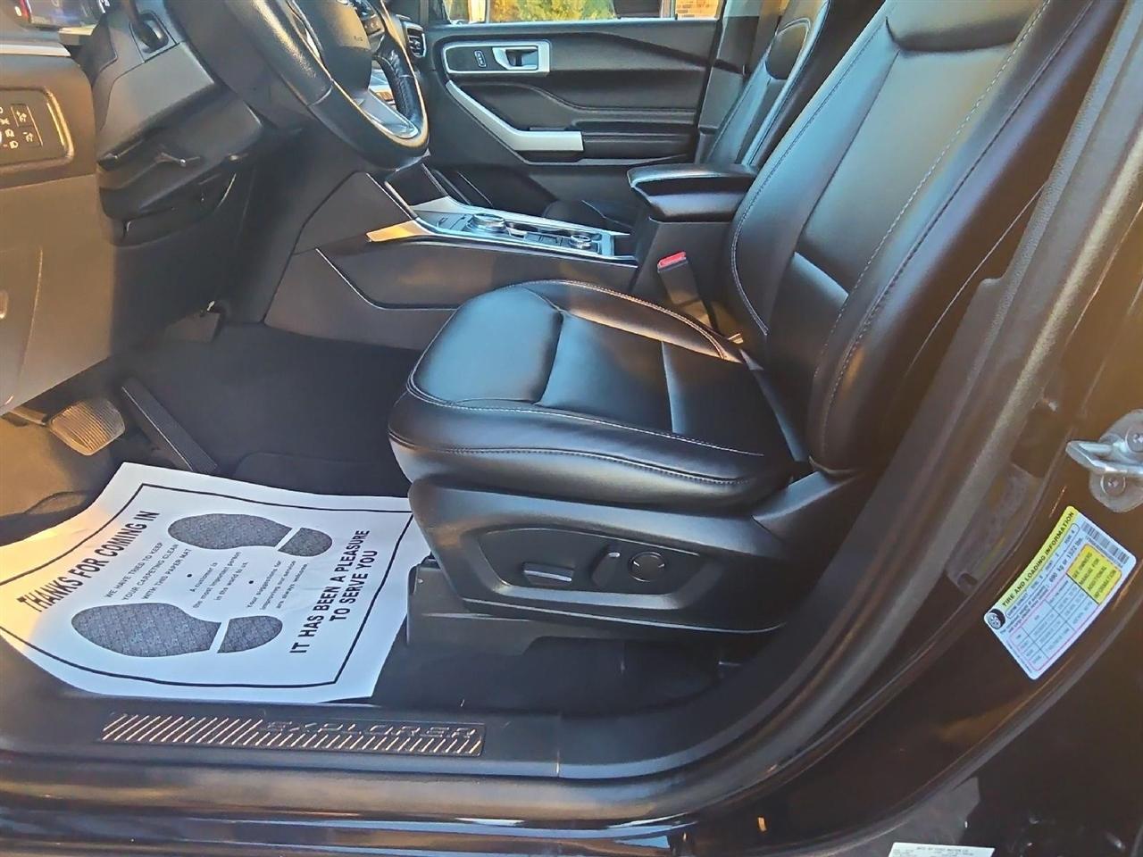 Ford Explorer XLT 4WD 2022