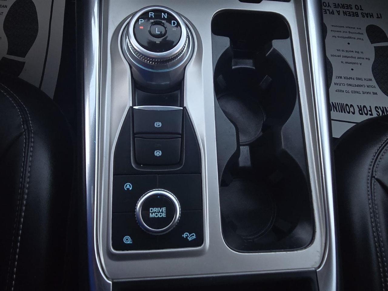 Ford Explorer XLT 4WD 2022