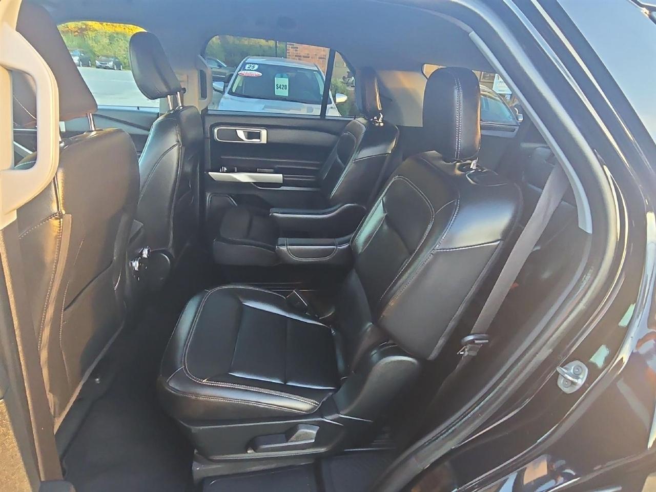 Ford Explorer XLT 4WD 2022