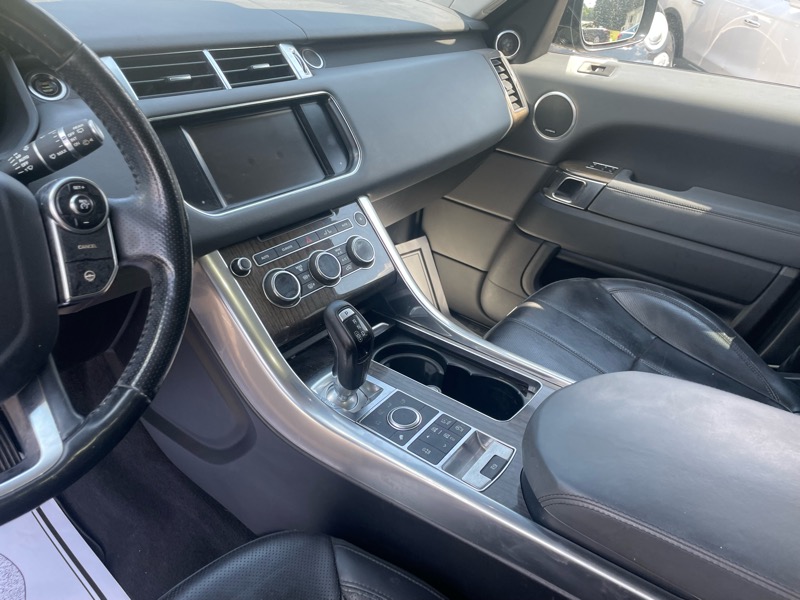 Land Rover Range Rover Sport SE 2015 Land Rover Range Rover Sport SE 2015