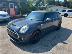 2017 MINI Clubman  2017 MINI Clubman