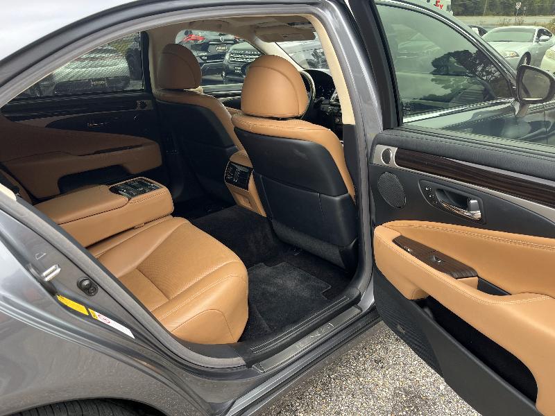 Lexus LS 460 L Luxury Sedan 2015 Lexus LS 460 L Luxury Sedan 2015