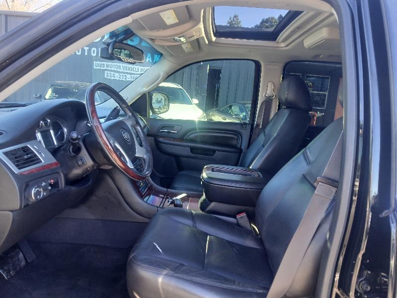 Cadillac Escalade AWD Luxury 2013