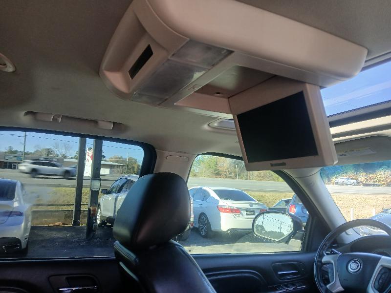 Cadillac Escalade AWD Luxury 2013