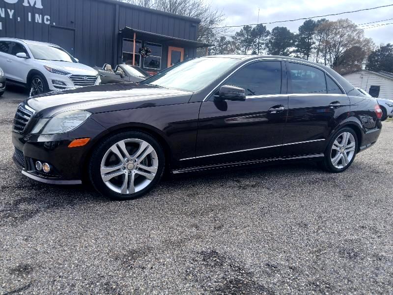 2010 Mercedes-Benz E-Class's photo