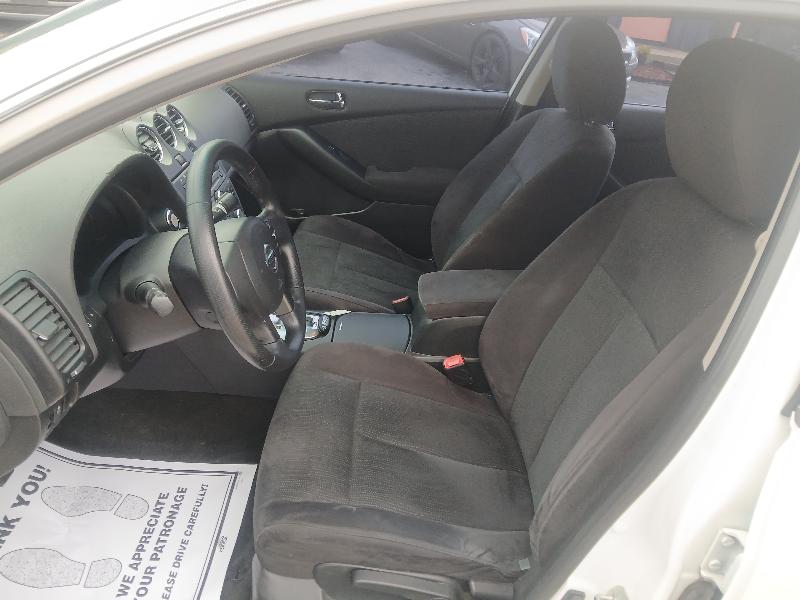 Nissan Altima 2.5 2012
