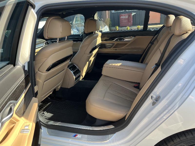 BMW 7-Series 750i 2017