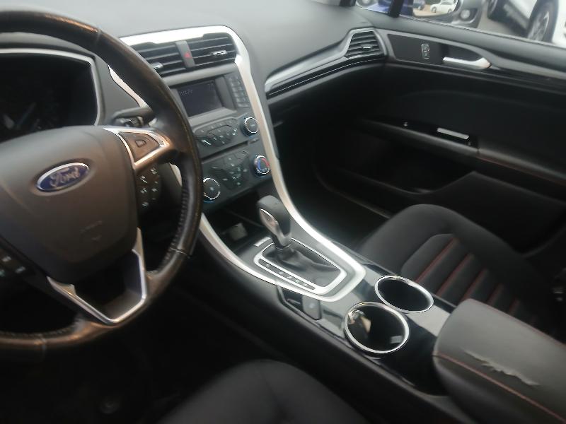 Ford Fusion SE 2013