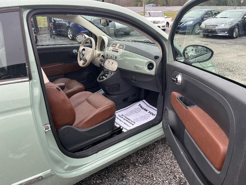 Fiat 500 Lounge Hatchback 2013