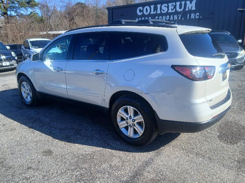 Chevrolet Traverse 2LT AWD 2013