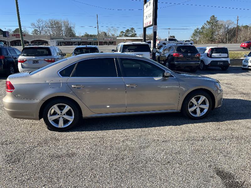 Volkswagen Passat SE 6A 2015