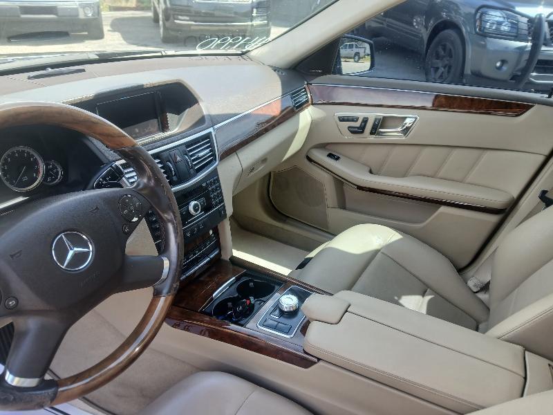 Mercedes-Benz E-Class E350 Sedan 4MATIC 2011