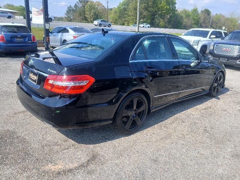 Mercedes-Benz E-Class E350 Sedan 4MATIC 2011